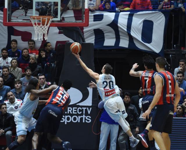 Un baile para alimentar la ilusi�n