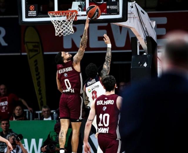 Sobrevivi� en casa