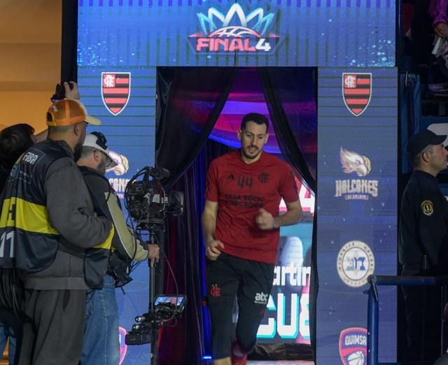 Cuello: "El equipo mostr� car�cter para poder cerrar el juego"