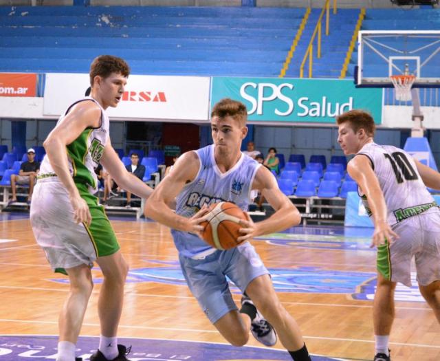 Caceres y Garetto los mejores del mi�rcoles