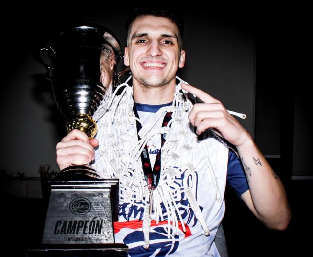 Las voces del campe�n