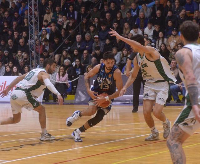 Racing en modo clutch �Qu� cambiar� Villa Mitre?