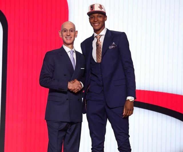 Banchero el n�mero 1 en una noche de sorpresas