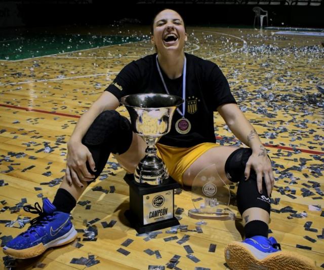 Sof�a Wolf: �Vengo a hablar de lo que no se habla�