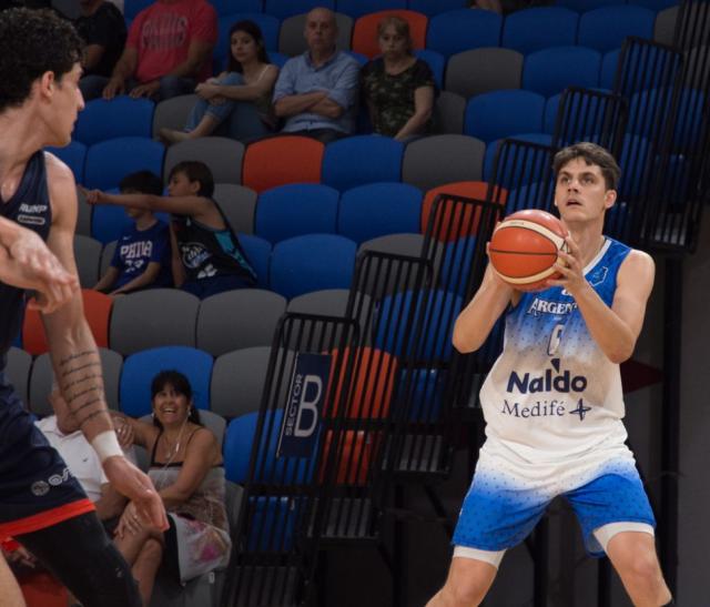 Encendi� los motores