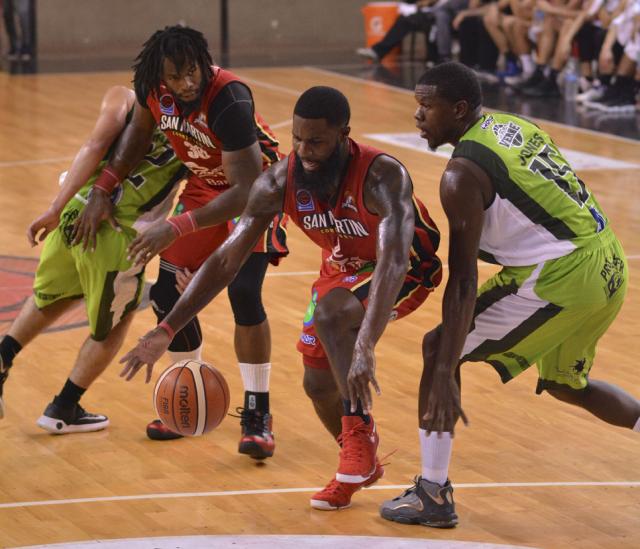 San Mart�n gan� un nuevo amistoso