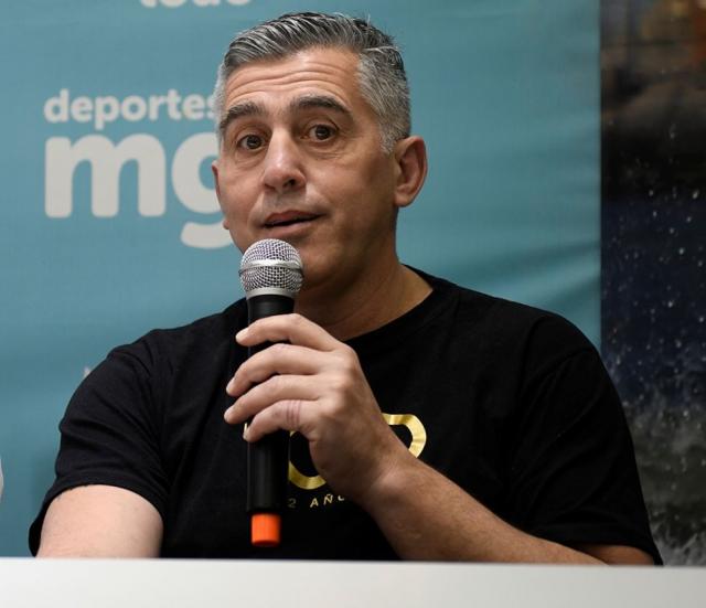 Se present� el cl�sico del Centenario