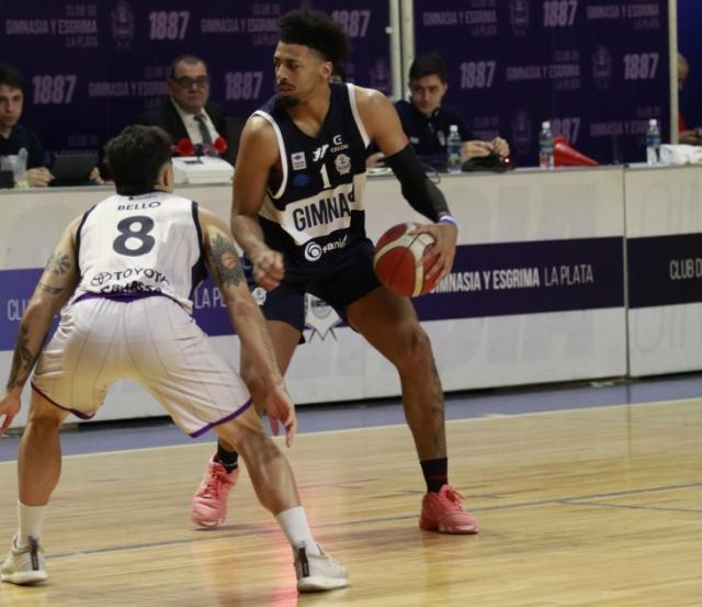 Viedma a semis, Gimnasia forz� el quinto