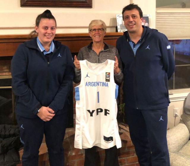 Marcos: Al b�squet femenino lo veo creciendo en muchos lugares