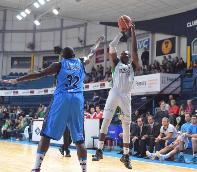 El despertador son� a tiempo