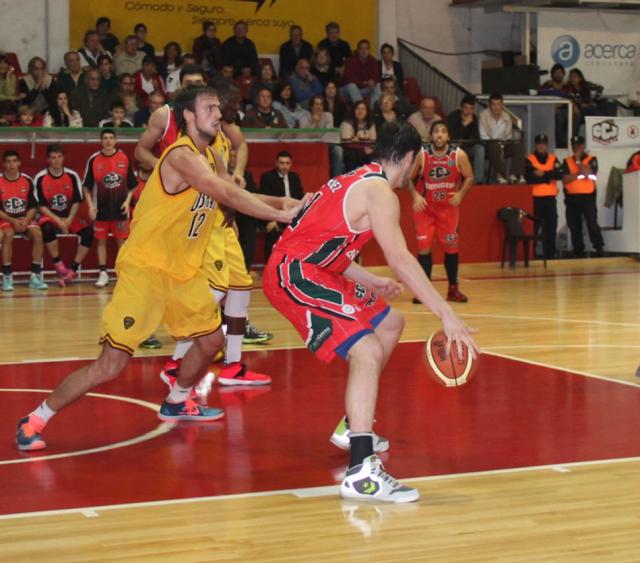 Construy� su triunfo con defensa