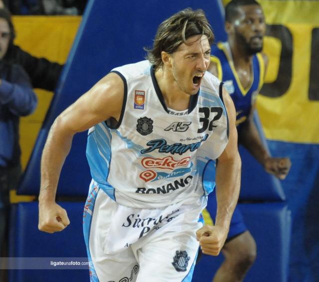 Pe�arol barri� su serie para ir a la final so�ada