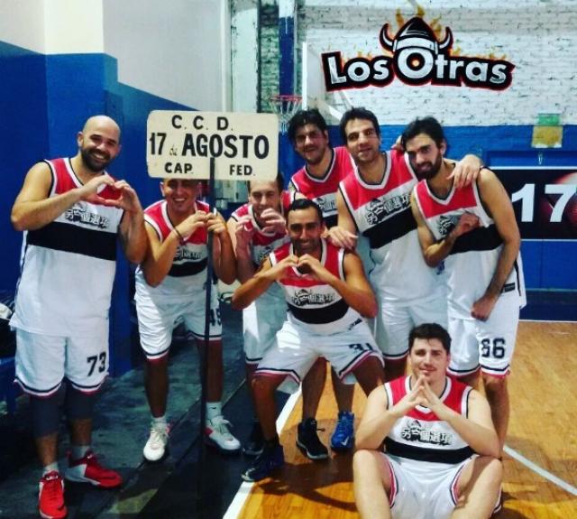 Comenz� a jugarse el ascenso