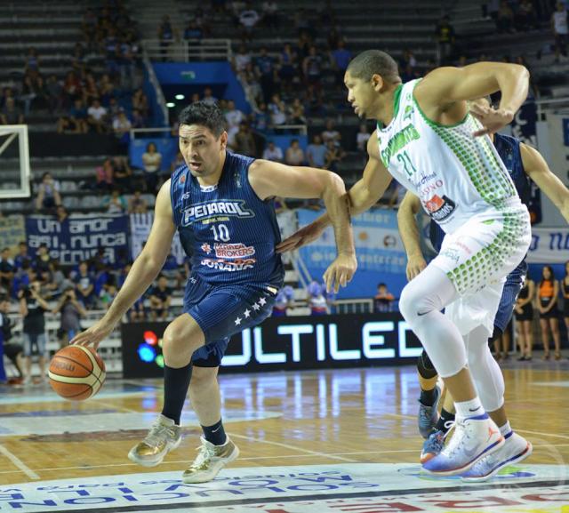 Leo Guti�rrez se queda con el r�cord de m�s partidos jugados