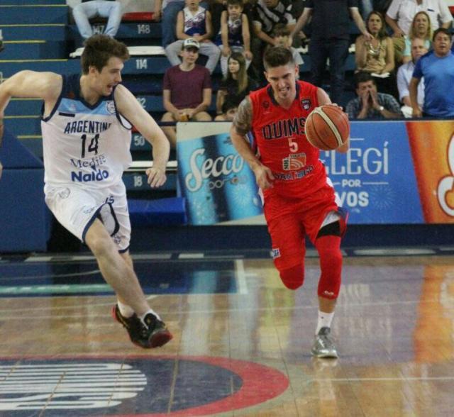 Argentino se rob� uno en Santiago