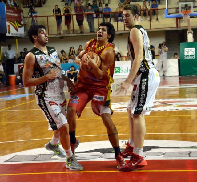 Iglesias: �El resultado fue apretado por errores nuestros�