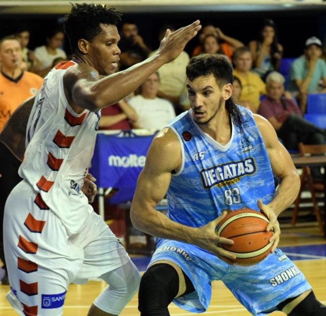 L�der con autoridad