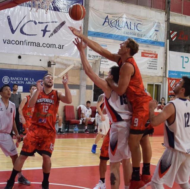 Independiente sin festejos afuera y con alegr�as en menores