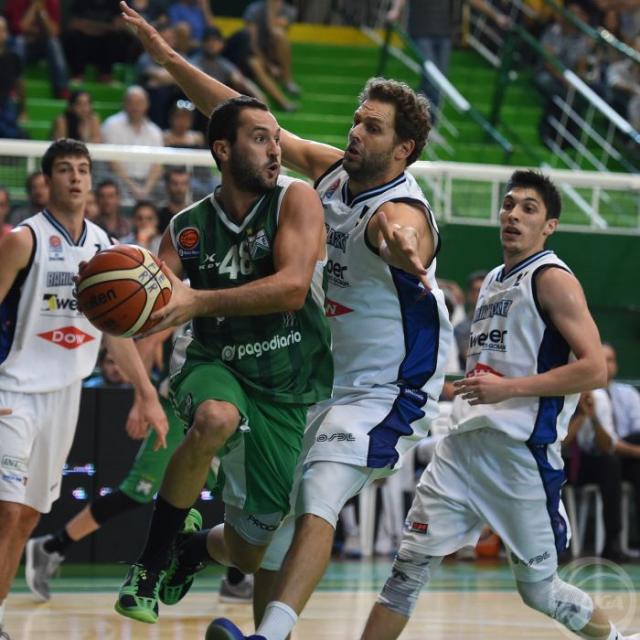 Victoria clave de Ferro