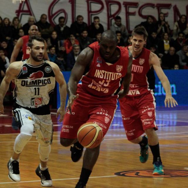 Ol�mpico sigue adelante