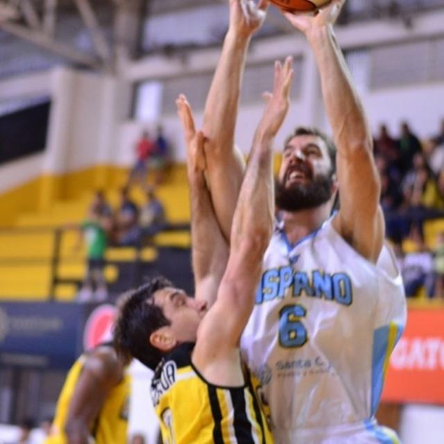 Torre de comunicaci�n