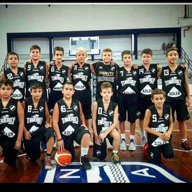 Temperley sigue dando batalla