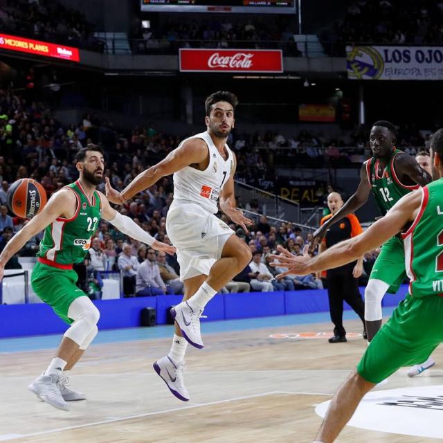 Espect�culo en blanco