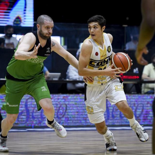 Atendi� la llamada