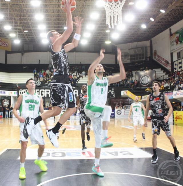 Ol�mpico asegur� Play Offs y va para m�s