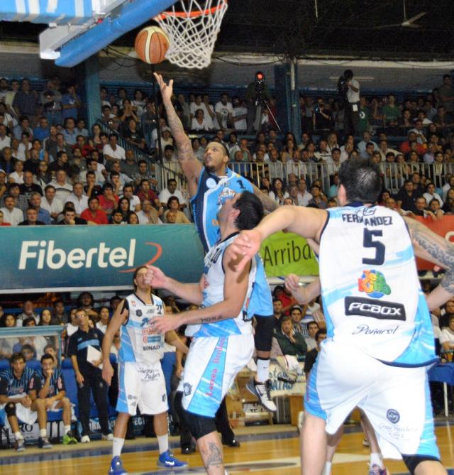 El paraguayo fue el h�roe de la batalla