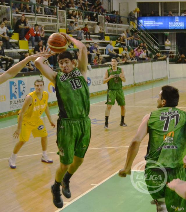 Libertad tambi�n peg� en el Socios