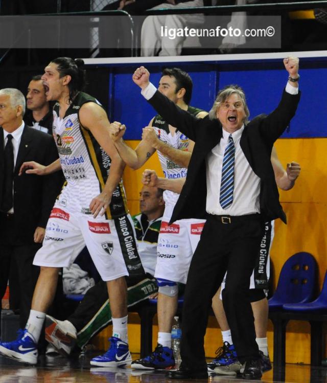 Atenas arranc� con todo