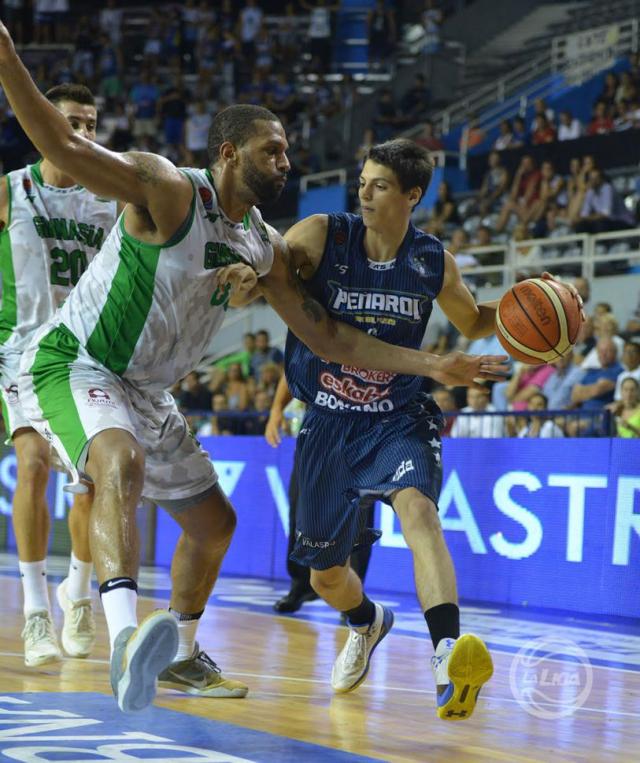 Pe�arol le tom� el gusto al verano