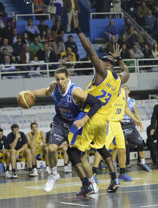 Un segundo tiempo para campe�n