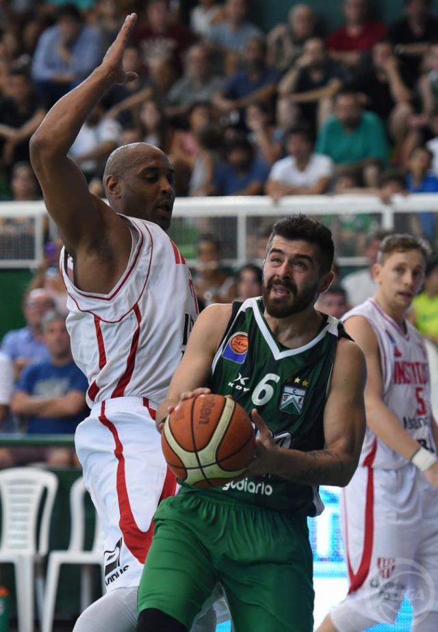 Ferro tuvo m�s banca