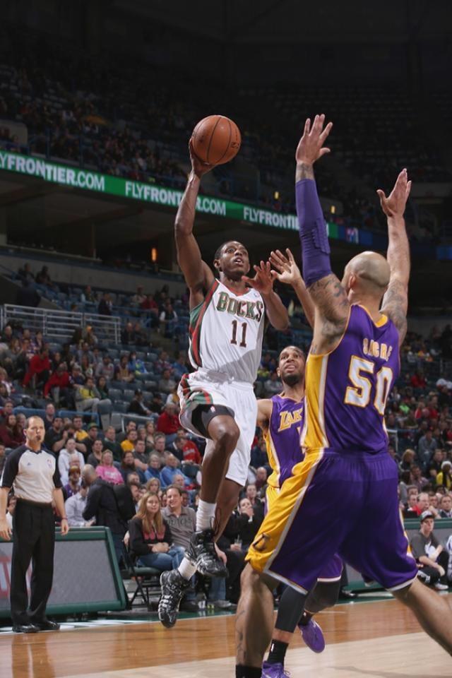 Houston gan� y los Sixers llegan a las 26 derrotas consecutivas