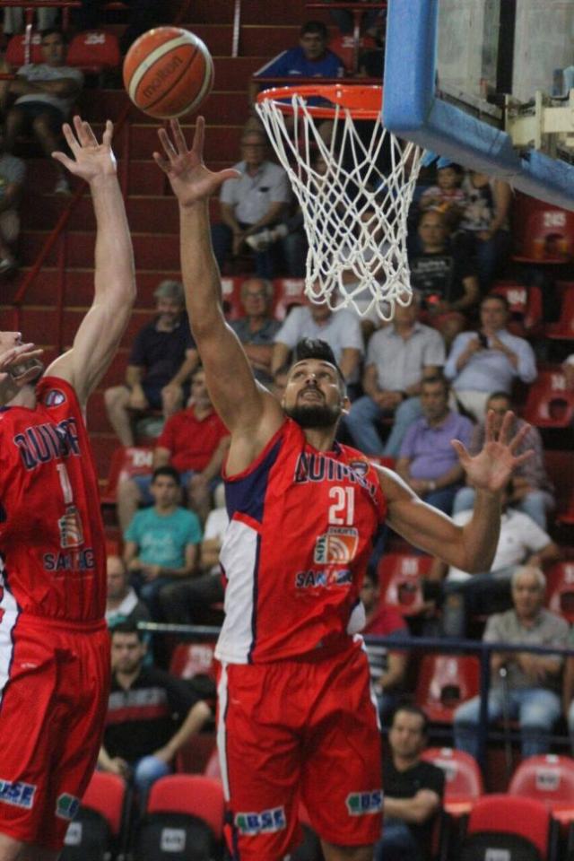 Argentino se rob� uno en Santiago